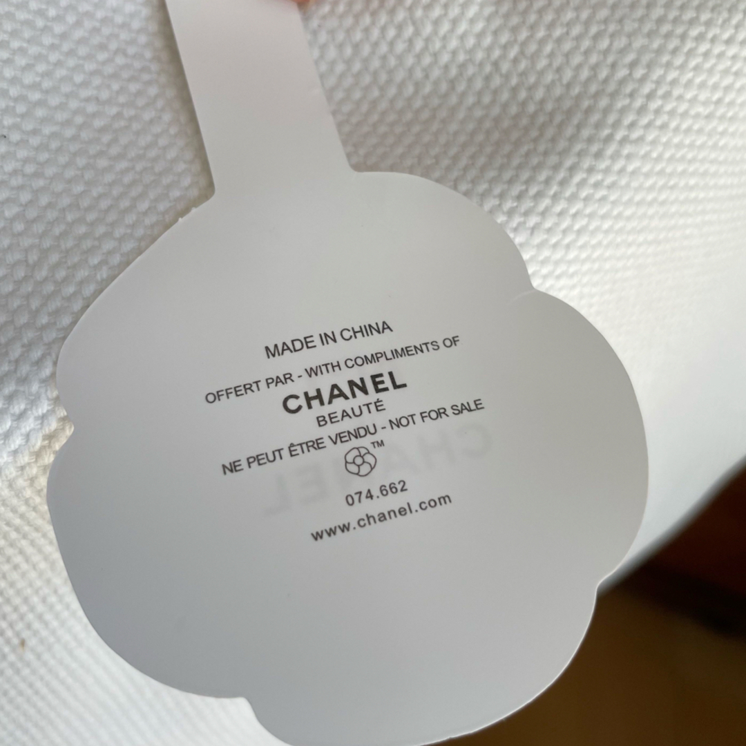 CHANEL(シャネル)のCHANEL シャネル [キャンバス トート] ノベルティ レディースのバッグ(トートバッグ)の商品写真