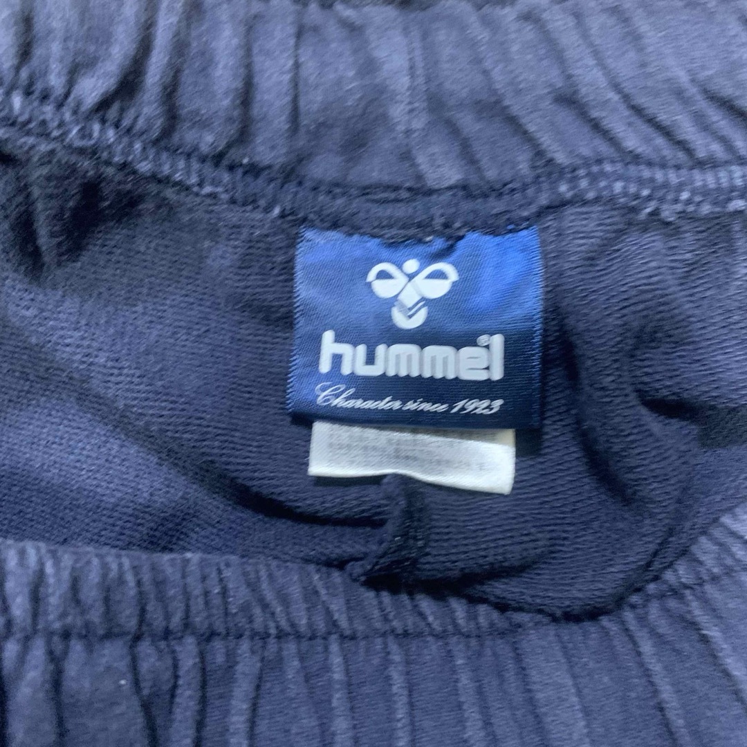 hummel(ヒュンメル)のヒュンメルhummelスウェットハーフパンツOネイビー スポーツ/アウトドアのサッカー/フットサル(ウェア)の商品写真