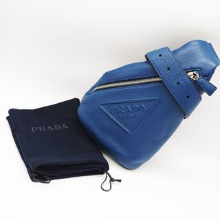 プラダ(PRADA)の【美品】プラダ クロス ヴィッテロダイノ ボディバッグ 斜め掛け ロゴ型押し 保存袋付 希少カラー ブルー レザー トライアングルロゴ 三角ロゴ PRADA(ボディバッグ/ウエストポーチ)