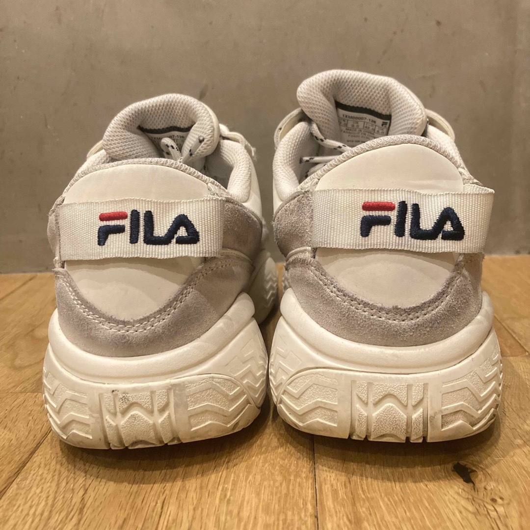 FILA(フィラ)のFILA フィラ　PROVENANCE LOW  厚底　メンズ　ホワイト メンズの靴/シューズ(スニーカー)の商品写真