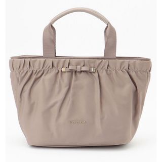 トッカ(TOCCA)のトッカ　tocca ENSEMBLE NYLONBAG トートバッグ M(トートバッグ)