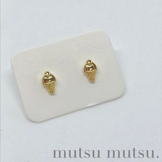 ワンポイントアイスピアス　ニッケルフリー(ピアス)