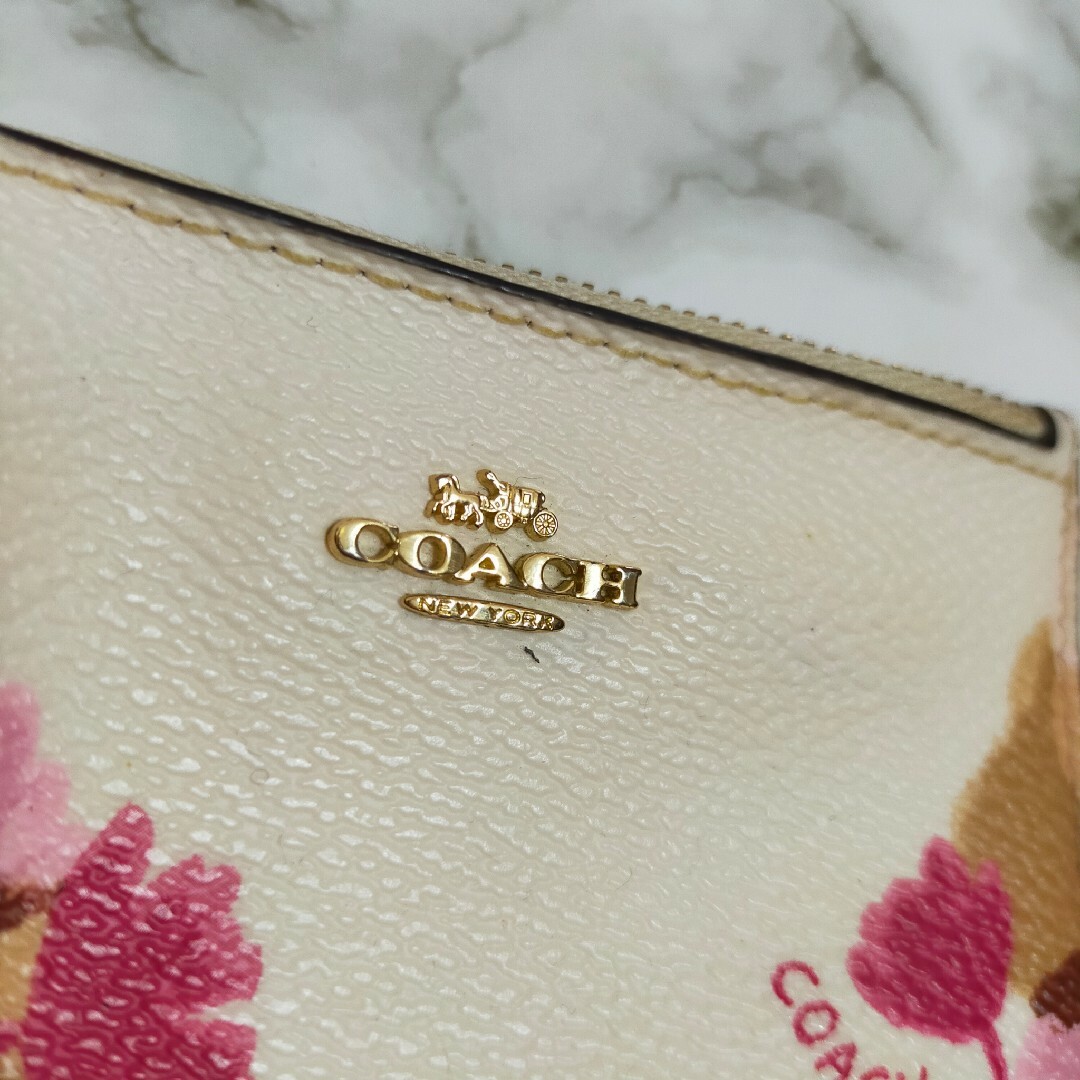 COACH(コーチ)のコーチ 花柄 コインケース カードケース ピンク 財布 パスケース レディース レディースのファッション小物(コインケース)の商品写真