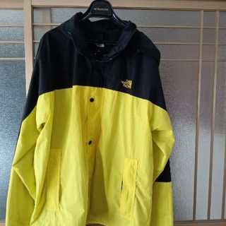 ザノースフェイス(THE NORTH FACE)のザ　ノースフェイス　ウィンドブレーカー(ナイロンジャケット)