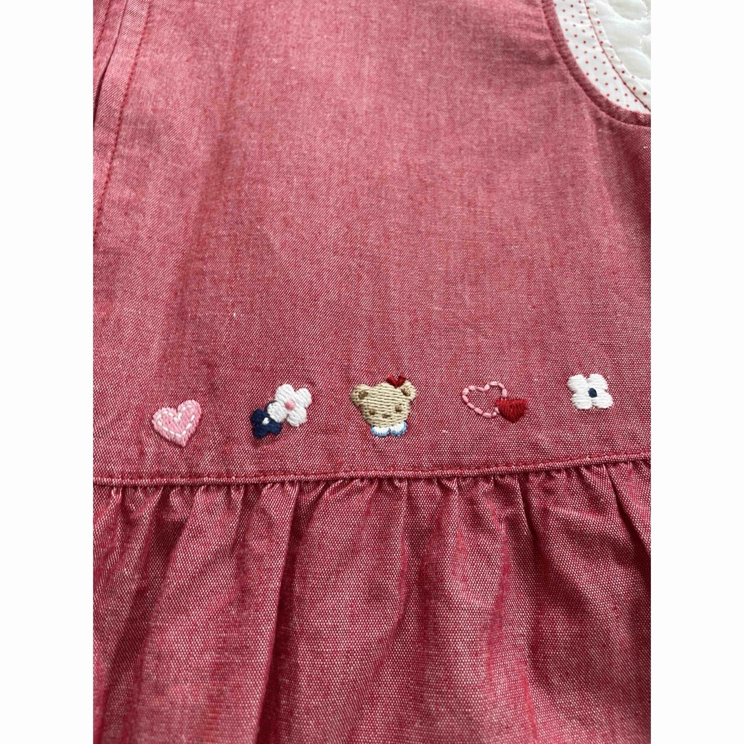 familiar(ファミリア)のファミリア ワンピース familiar 刺繍 赤  120 ジャンパースカート キッズ/ベビー/マタニティのキッズ服女の子用(90cm~)(ワンピース)の商品写真