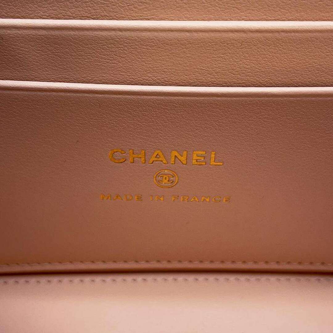 CHANEL(シャネル)のシャネル チェーンショルダーバッグ バニティケース ココマーク マトラッセ キャビアスキン AP1341 レディースのバッグ(ショルダーバッグ)の商品写真