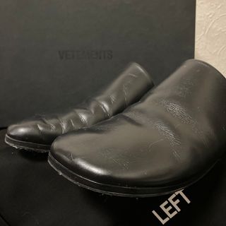 vetementsヴェトモン レザースリッパ 美中古 正規品 イタリア製(サンダル)