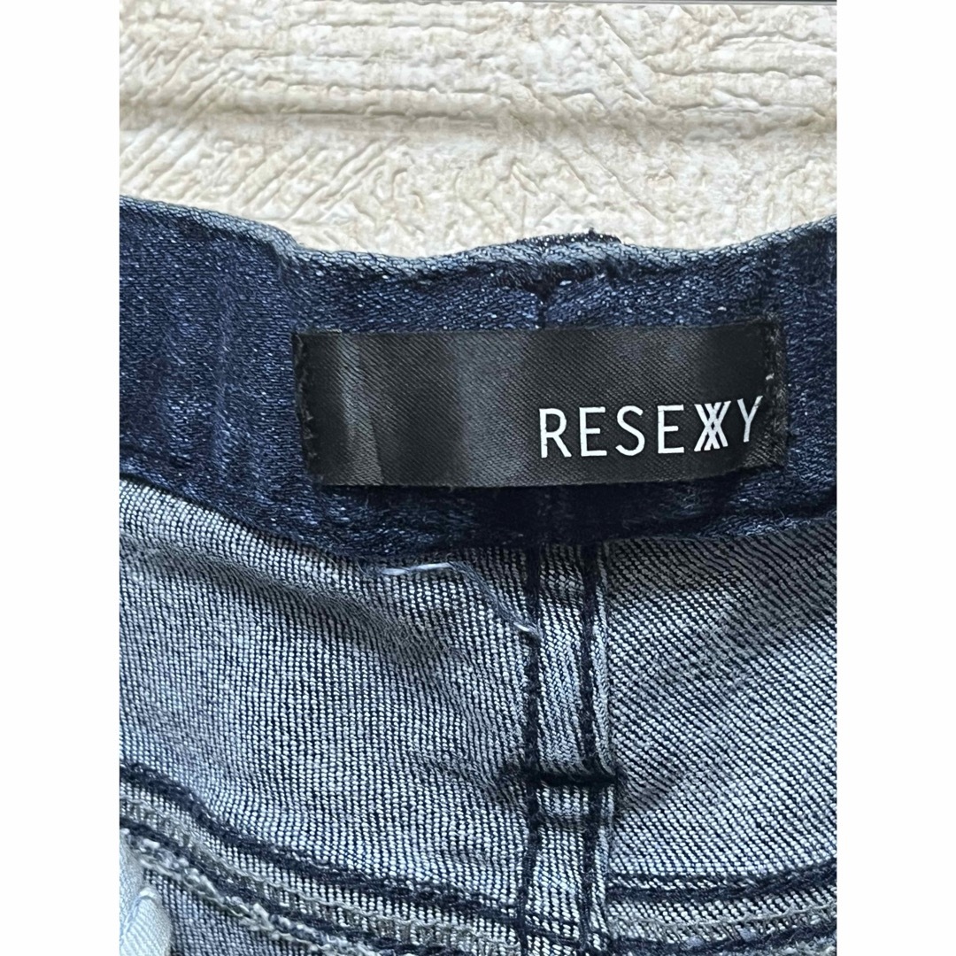 RESEXXY(リゼクシー)のRESEXXY リゼクシー　デニムショートパンツ　サイズM レディースのパンツ(ショートパンツ)の商品写真