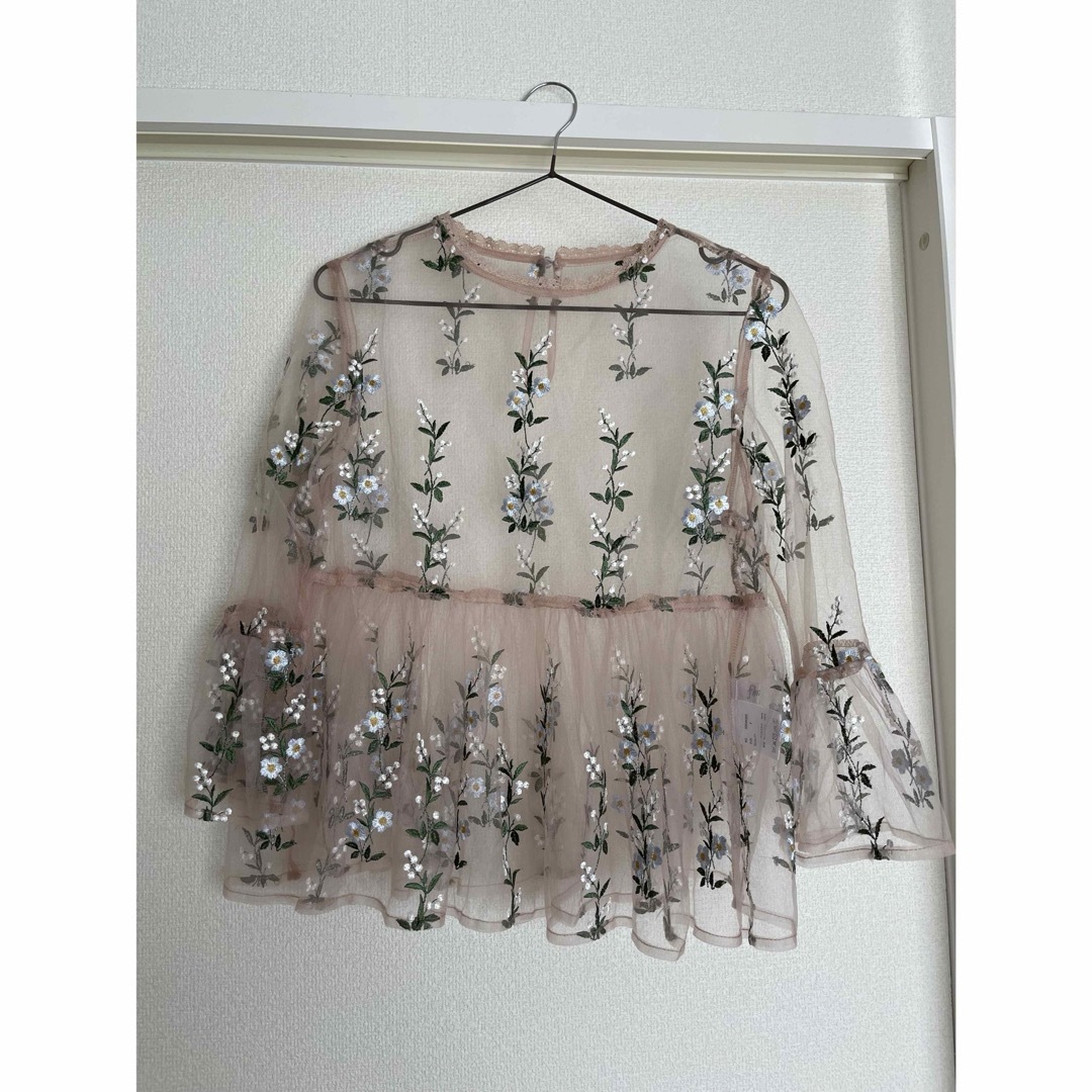 花柄刺繍トップス フラワー シースルー | フリマアプリ ラクマ 花柄刺繍トップス フラワー シースルー | フリマアプリ ラクマ