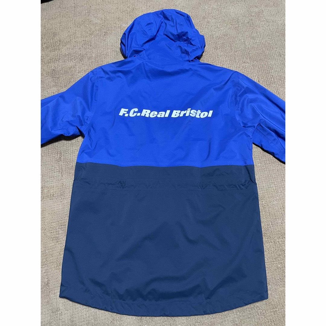 F.C.R.B.(エフシーアールビー)のF.C.Real Bristol ナイロンジャケット メンズのジャケット/アウター(ナイロンジャケット)の商品写真