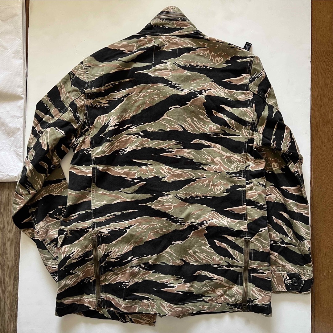 W)taps(ダブルタップス)のwtaps M-65 jacket   タイガーカモ　121GWDT-JKM01 メンズのジャケット/アウター(フライトジャケット)の商品写真