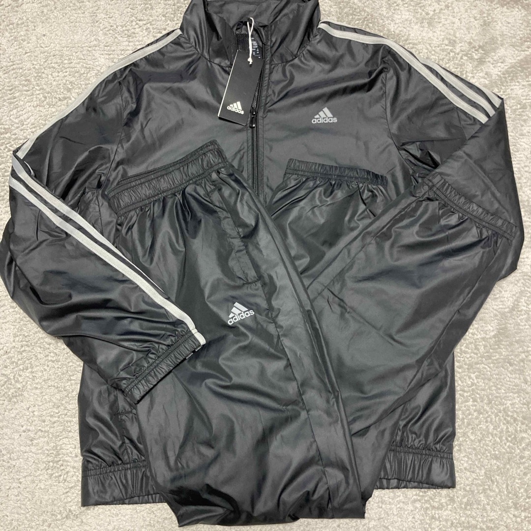 adidas(アディダス)の【新品タグ付】　キッズ　adidas   ジャージ上下 キッズ/ベビー/マタニティのキッズ服男の子用(90cm~)(ジャケット/上着)の商品写真