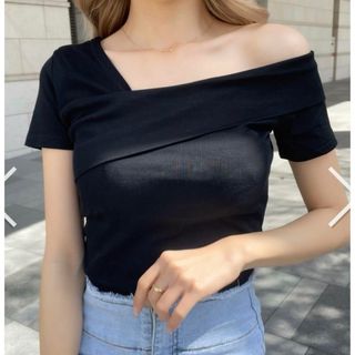 エイミーイストワール(eimy istoire)のLiliana Asymmetric one-shoulder tops(Tシャツ(半袖/袖なし))