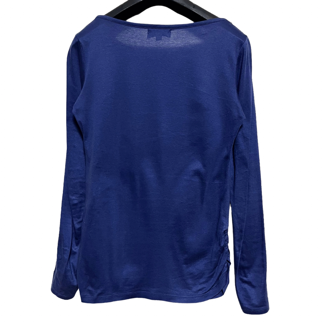 BURBERRY BLUE LABEL(バーバリーブルーレーベル)の匿名発送　美品　バーバリーブルーレーベル　金ボタンロゴプリントロングT 38 レディースのトップス(Tシャツ(長袖/七分))の商品写真