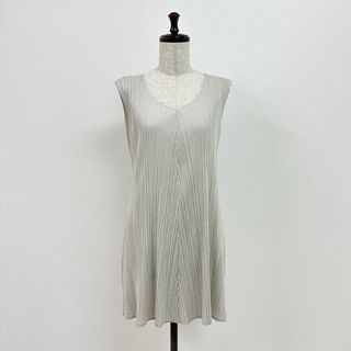 イッセイミヤケ(ISSEY MIYAKE)のプリーツプリーズ イッセイミヤケ プリーツ ノースリーブ チュニック サイズ 3(チュニック)