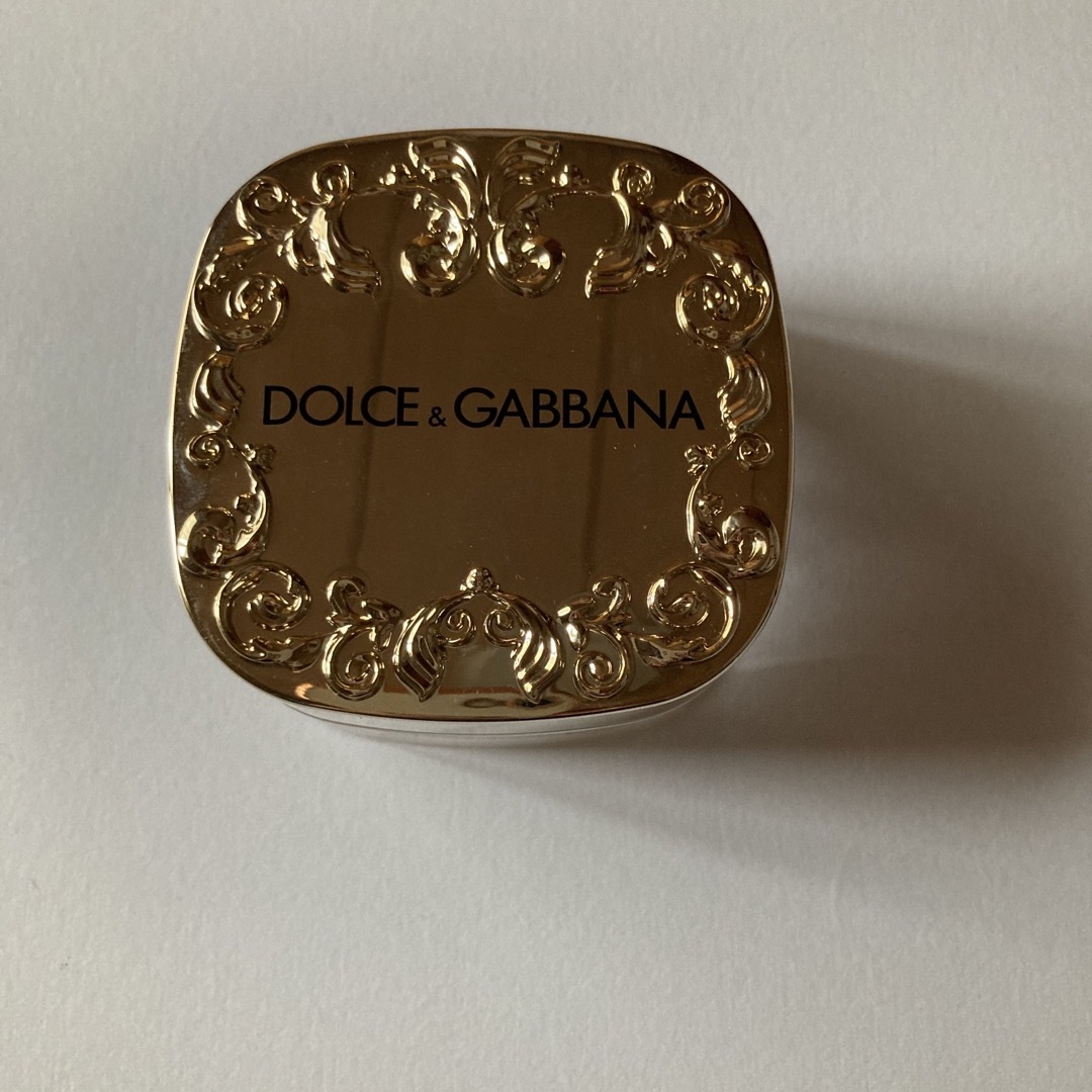 DOLCE&GABBANA(ドルチェアンドガッバーナ)のDOLCE&GABBANAグロリアスキンパーフェクトルミナスクリーミーファンデ コスメ/美容のベースメイク/化粧品(ファンデーション)の商品写真