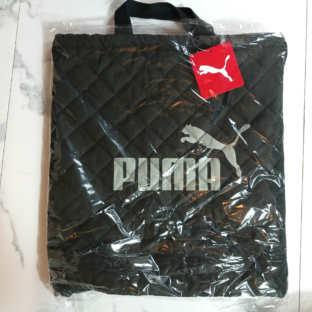 PUMA(プーマ)の新品★プーマ★キルトナップサック★手提げバッグ★2way★男の子★ブラック★ キッズ/ベビー/マタニティのこども用バッグ(体操着入れ)の商品写真