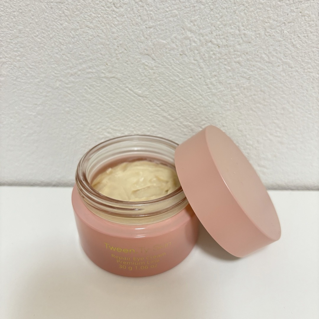 TweentySkin Repair EyeCream PremiumLine コスメ/美容のスキンケア/基礎化粧品(アイケア/アイクリーム)の商品写真