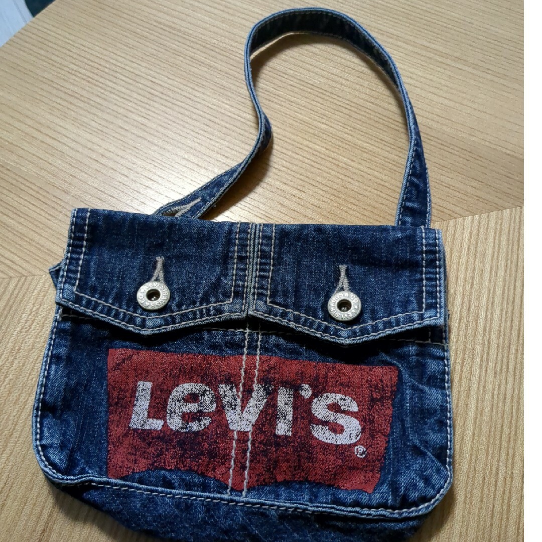 Levi's(リーバイス)のリーバイス　ミニバック キッズ/ベビー/マタニティのこども用バッグ(ポシェット)の商品写真