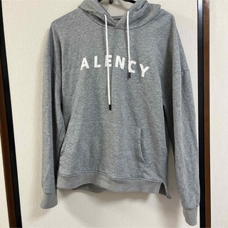 alency ロゴパーカー(パーカー)