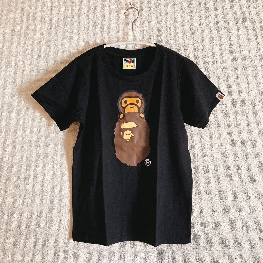 A BATHING APE(アベイシングエイプ)の新品 エイプ A BATHING APE Tシャツ XS 160 キッズにも レディースのトップス(Tシャツ(半袖/袖なし))の商品写真