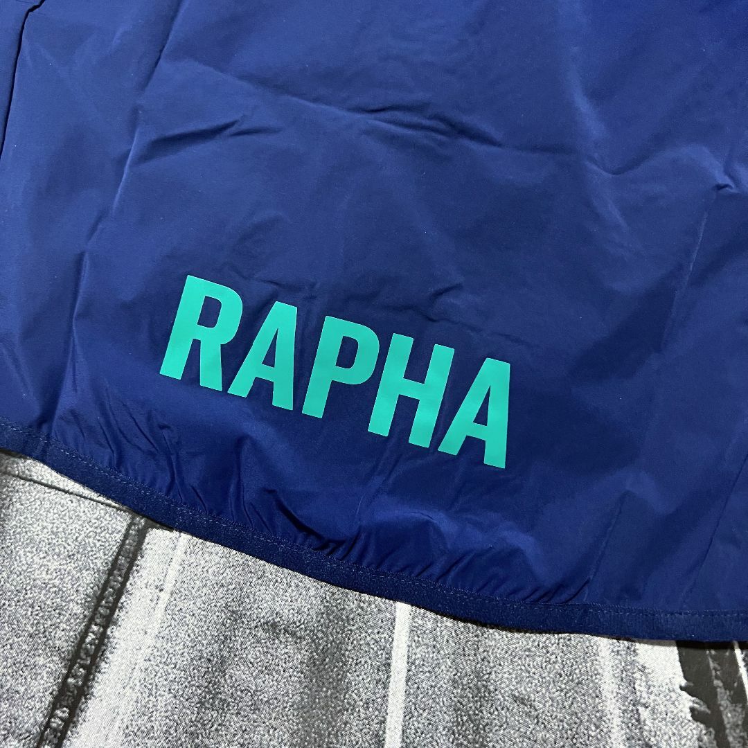 新品 Rapha プロチーム インサレーティッド ジレ ネイビー スポーツ/アウトドアの自転車(ウエア)の商品写真