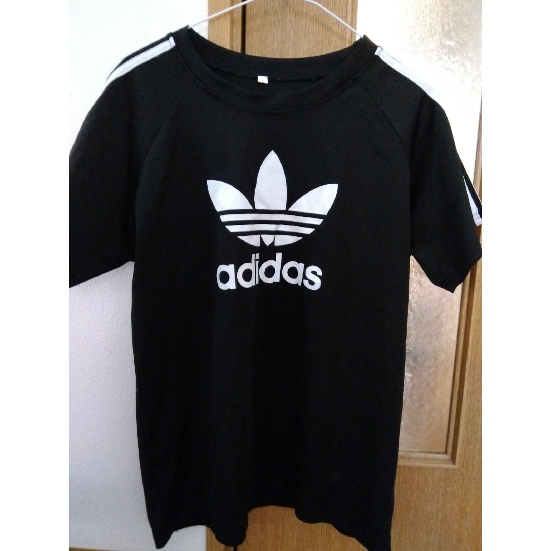 adidas(アディダス)のadidasTシャツ レディースのトップス(Tシャツ(半袖/袖なし))の商品写真