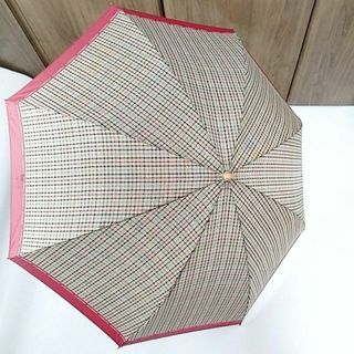 ザノベッティー(ZANOBETTI)の未使用に近い　超美品　ザノベッティー　雨傘　折りたたみ　チェック柄　ロゴ　傘袋(傘)