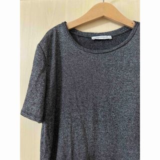 ザラ(ZARA)のZARA ラメTシャツ　Tシャツ(Tシャツ(半袖/袖なし))