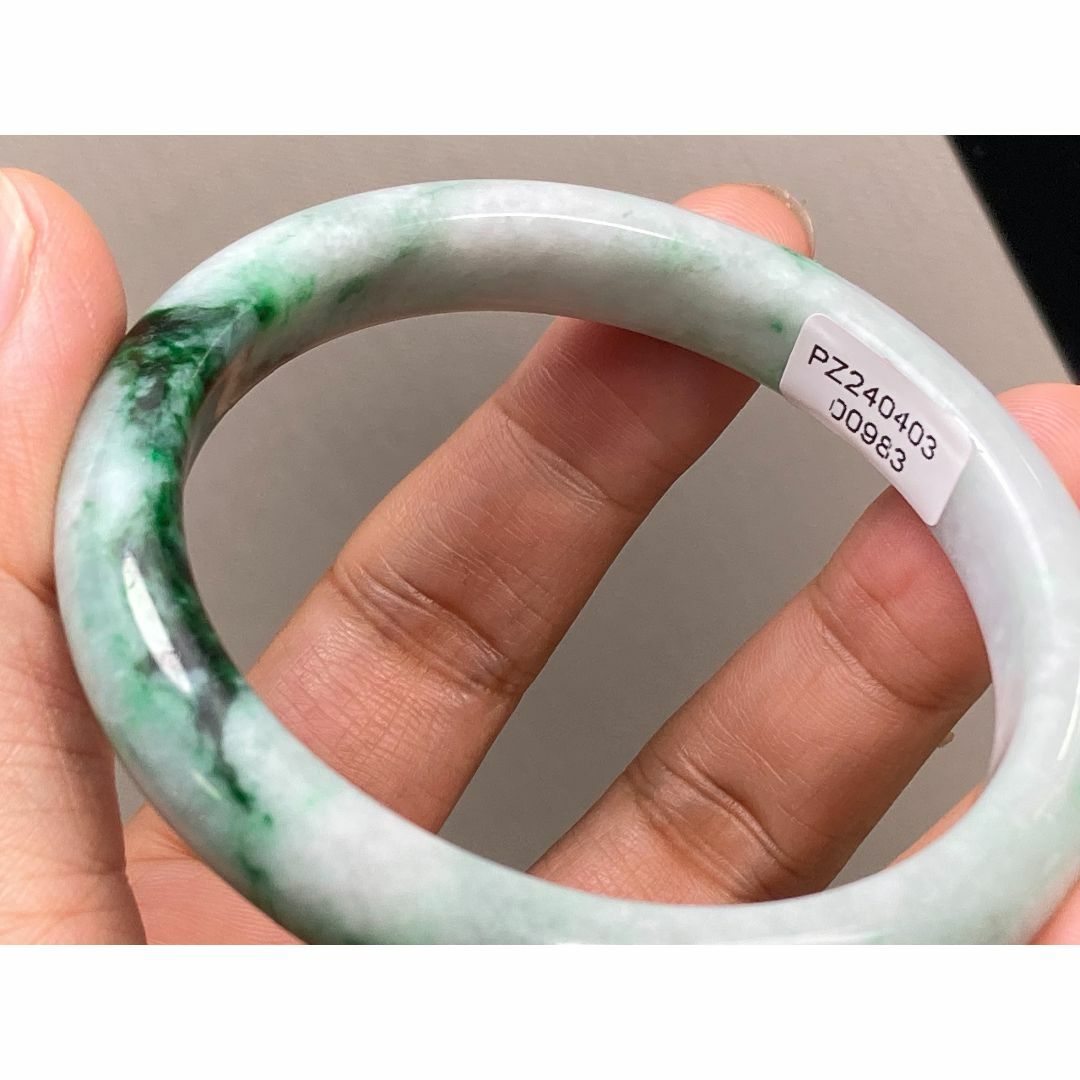 BG5-11美品 花緑 55.9MM 真ん丸 ミャンマー産 天然本翡翠 バングル BG5-11美品 花緑 55.9MM 真ん丸 ミャンマー産 天然本翡翠 バングル