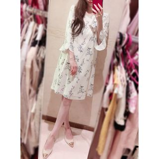 ミッシュマッシュ♡ビジューボタン♡フラワーシフォンワンピース