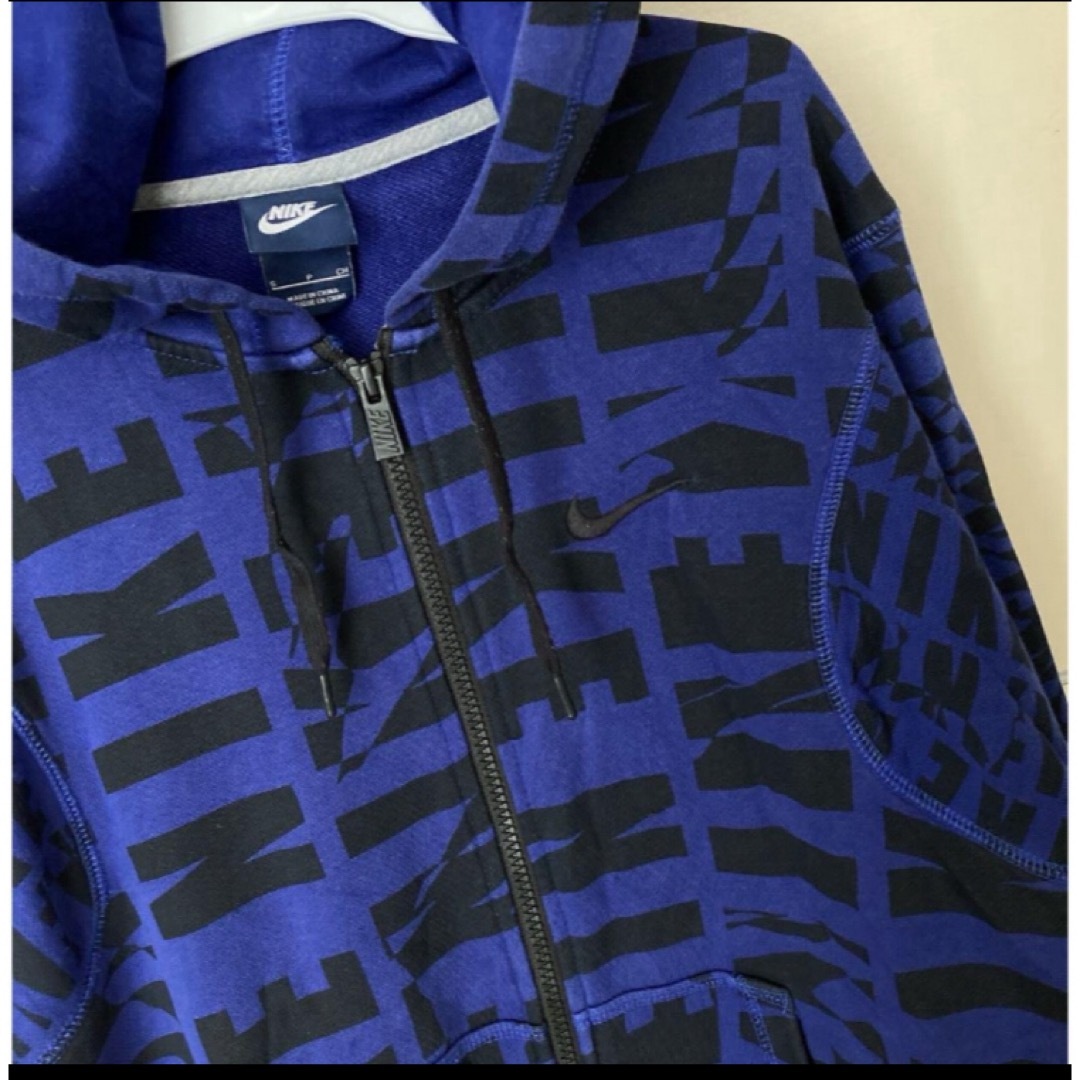 NIKE(ナイキ)のお値下げ。NIKE パーカー キッズ/ベビー/マタニティのキッズ服男の子用(90cm~)(ジャケット/上着)の商品写真