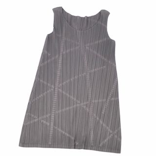 プリーツプリーズイッセイミヤケ(PLEATS PLEASE ISSEY MIYAKE)の美品 プリーツプリーズ イッセイミヤケ PLEATS PLEASE ワンピース ブラウス ノースリーブ プリーツ トップス レディース 3(L相当) グレー(ひざ丈ワンピース)