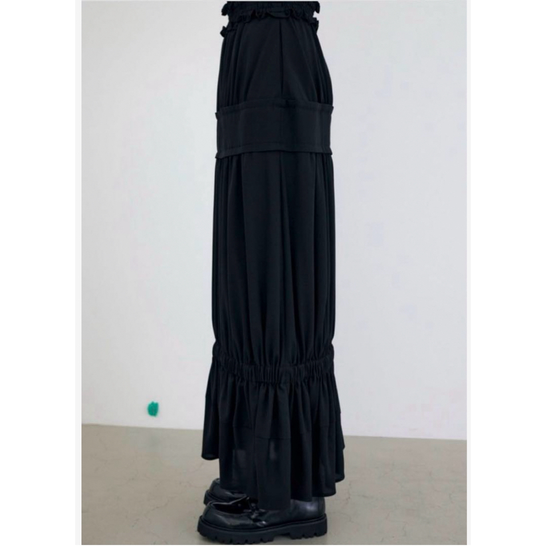 ENFOLD - 【2023SS】 新品 ENFOLD GATHER PEPLUM SKIRT 黒の通販 ENFOLD - 【2023SS】 新品 ENFOLD GATHER PEPLUM SKIRT 黒の通販