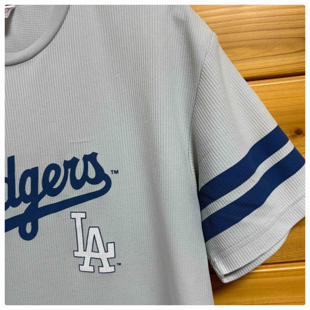 MLB(メジャーリーグベースボール)の訳あり古着Dodgers Tシャツ メッシュ ロゴプリント グレー LL スポーツ/アウトドアの野球(ウェア)の商品写真