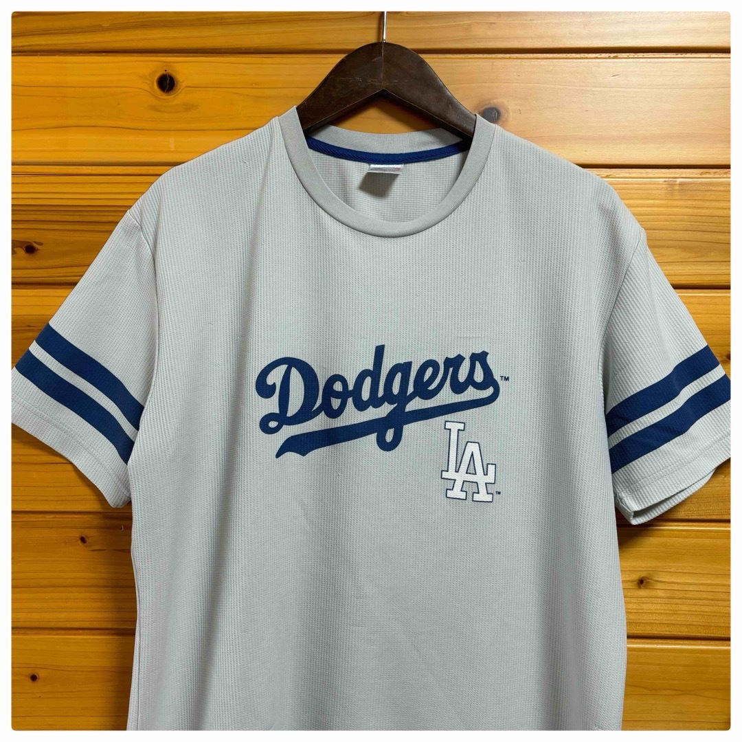 MLB(メジャーリーグベースボール)の訳あり古着Dodgers Tシャツ メッシュ ロゴプリント グレー LL スポーツ/アウトドアの野球(ウェア)の商品写真