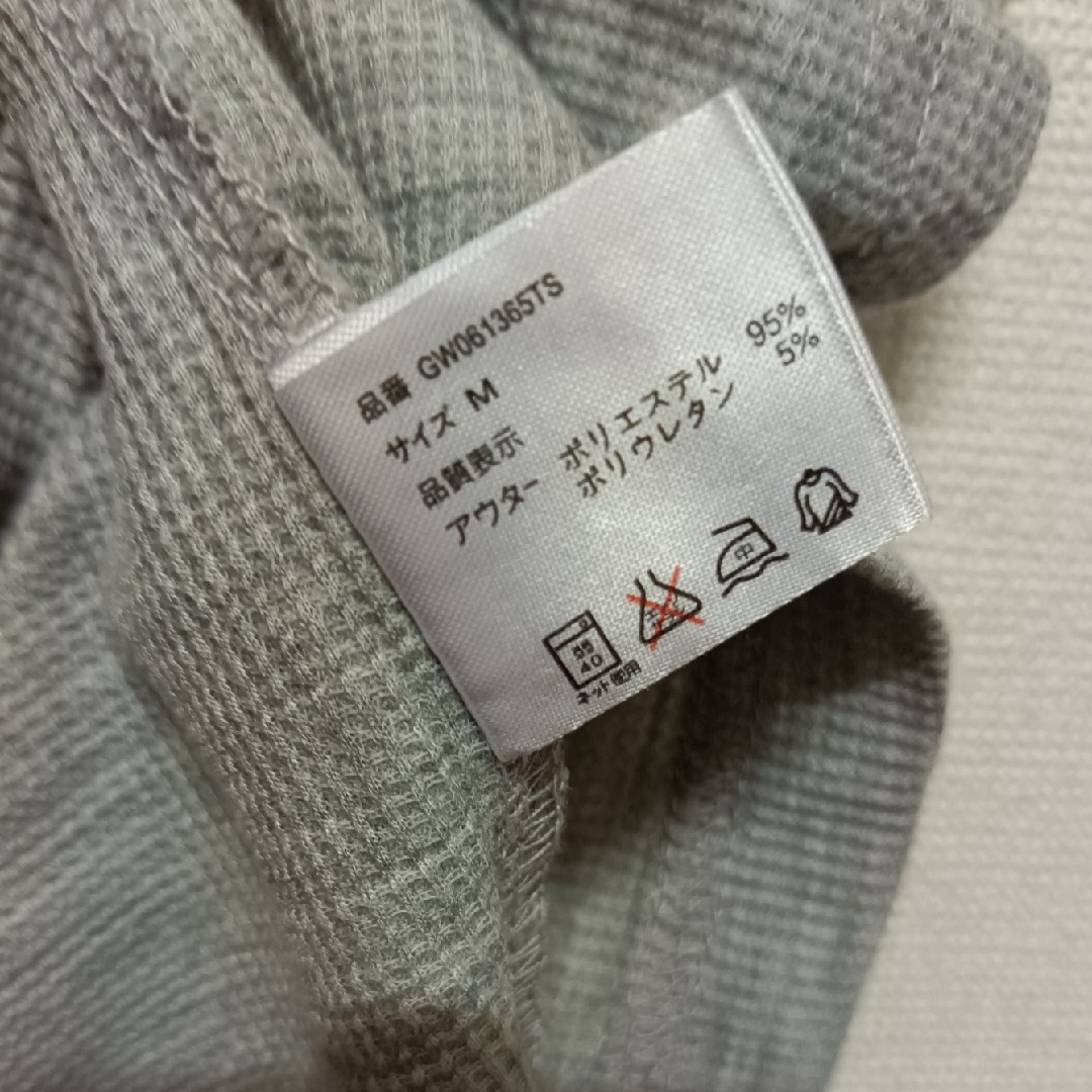 シャツ　Mサイズ レディースのトップス(Tシャツ(半袖/袖なし))の商品写真