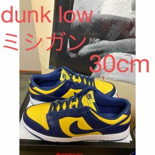 ナイキ(NIKE)の大人気のdunk lowミシガン30cm(スニーカー)