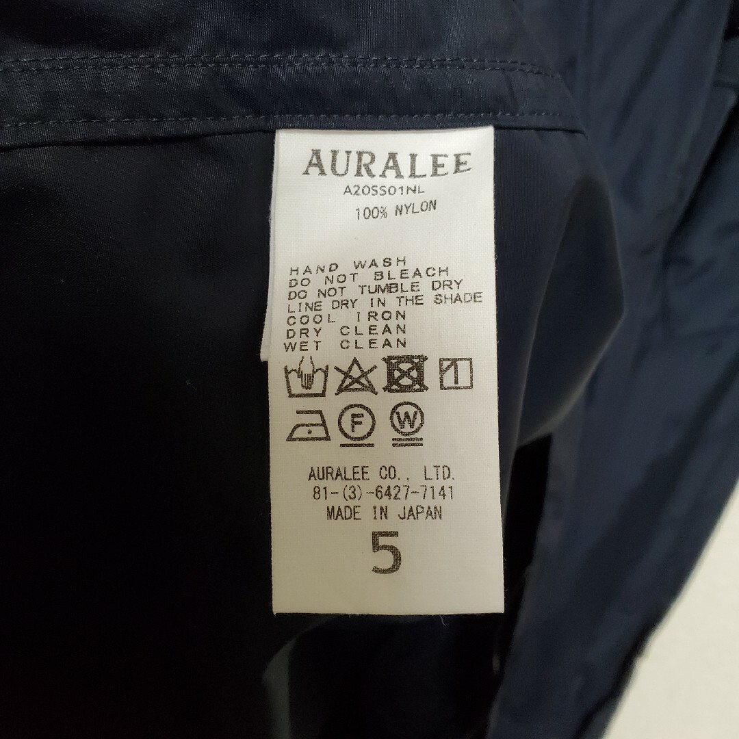 AURALEE(オーラリー)のAURALEE A20SS01NL LIGHT NYLON ZIP SHIRTS メンズのトップス(シャツ)の商品写真