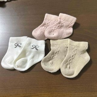 トイザラス(トイザらス)の新生児　靴下　3セット(靴下/タイツ)