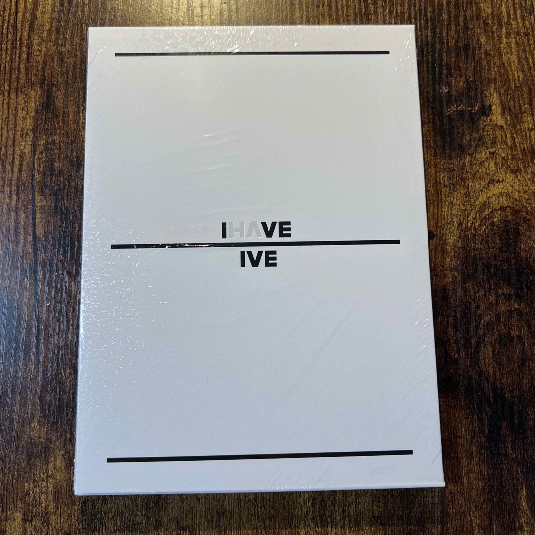 IVE I'VE アルバム CD ver3 トレカ　 エンタメ/ホビーのCD(K-POP/アジア)の商品写真