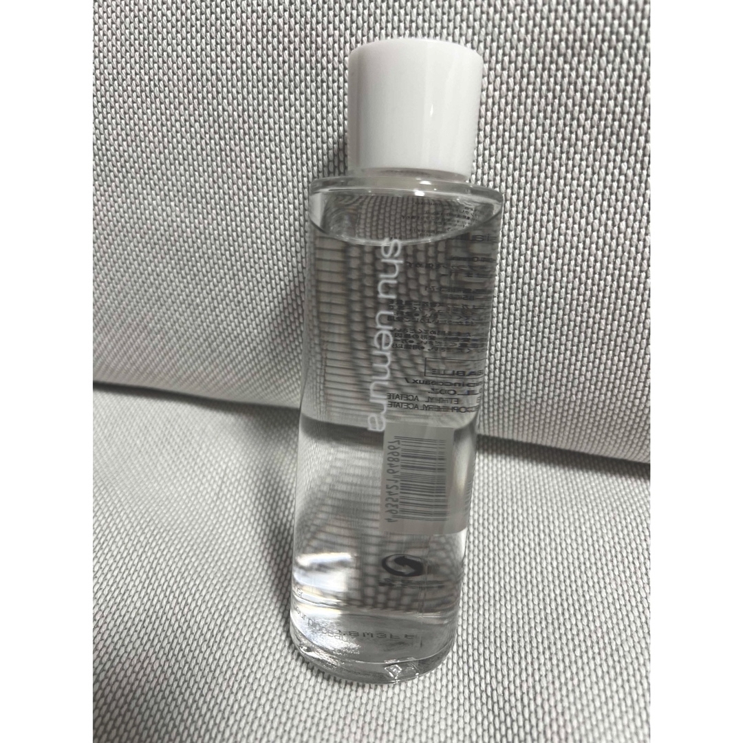 shu uemura(シュウウエムラ)のシュウウエムラ ブラシクリーナー 化粧用ブラシ専用洗浄液 140ml 新品未使用 コスメ/美容のメイク道具/ケアグッズ(その他)の商品写真