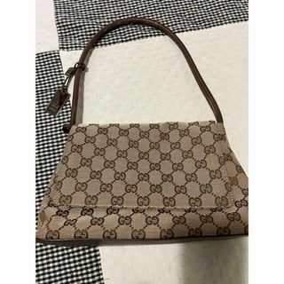 グッチ(Gucci)のGUCCI   GGキャンバスショルダー(ショルダーバッグ)