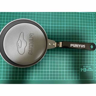 PUNYUS - プニュズ　非売品ノベルティ　フライパン