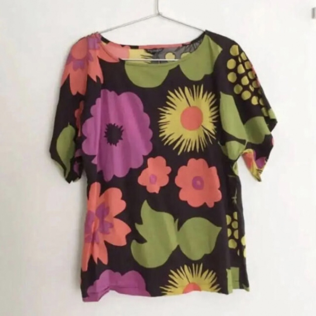 marimekko(マリメッコ)の【美品】マリメッコ  トップス  Ｔシャツ　ミカピーライネン レディースのトップス(カットソー(半袖/袖なし))の商品写真