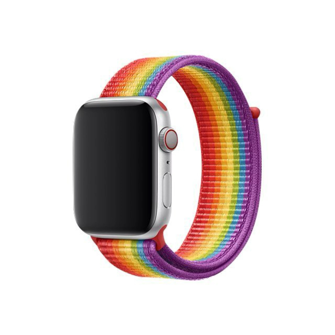 Apple(アップル)のApple watch 44mm/45mm スポーツループ プライド メンズの時計(腕時計(デジタル))の商品写真