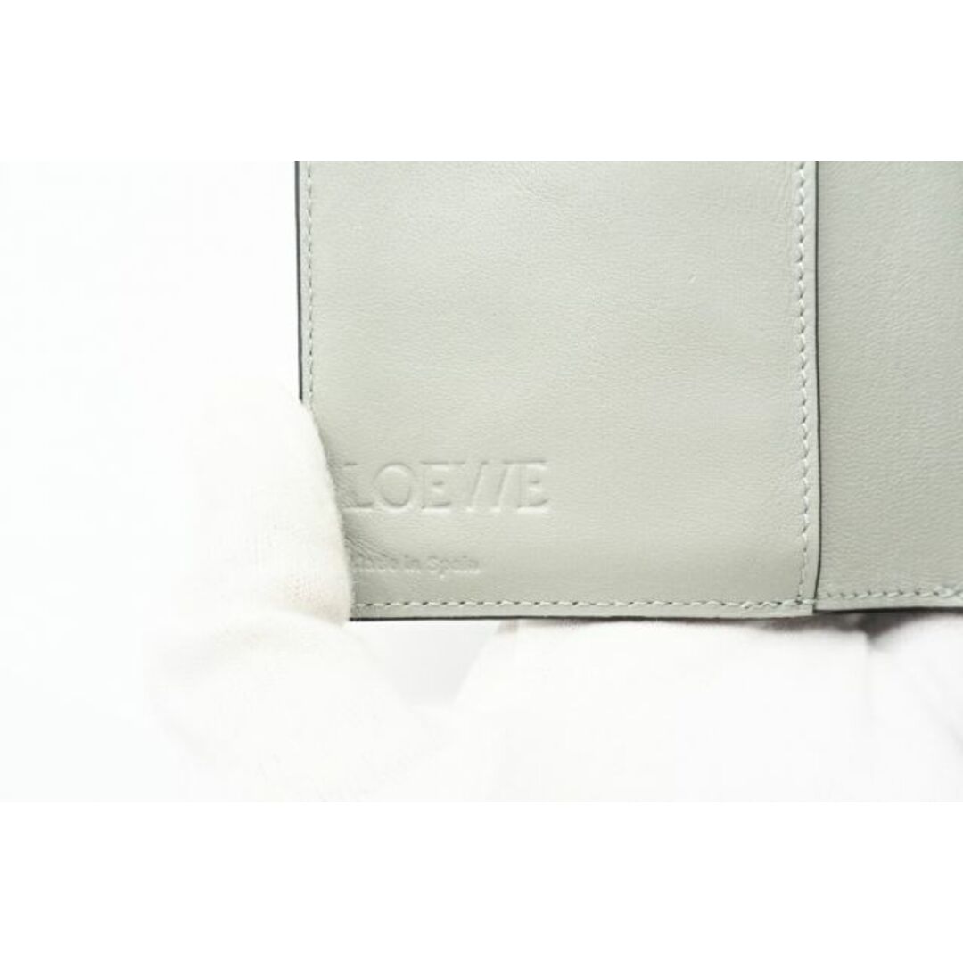 LOEWE(ロエベ)のLOEWEロエベ 二つ折り財布 レディースのファッション小物(財布)の商品写真