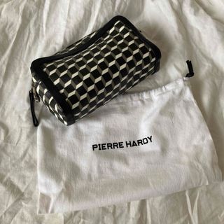 ピエールアルディ(PIERRE HARDY)のPIERRE HARDY camera Bag 傷汚れなし(ショルダーバッグ)