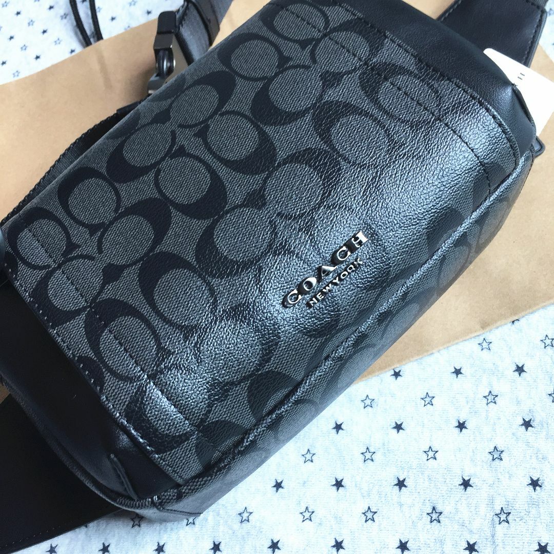 COACH(コーチ)のコーチバッグ F38749 グラハム ボディーバッグ ベルトバッグ ウエスト メンズのバッグ(ボディーバッグ)の商品写真