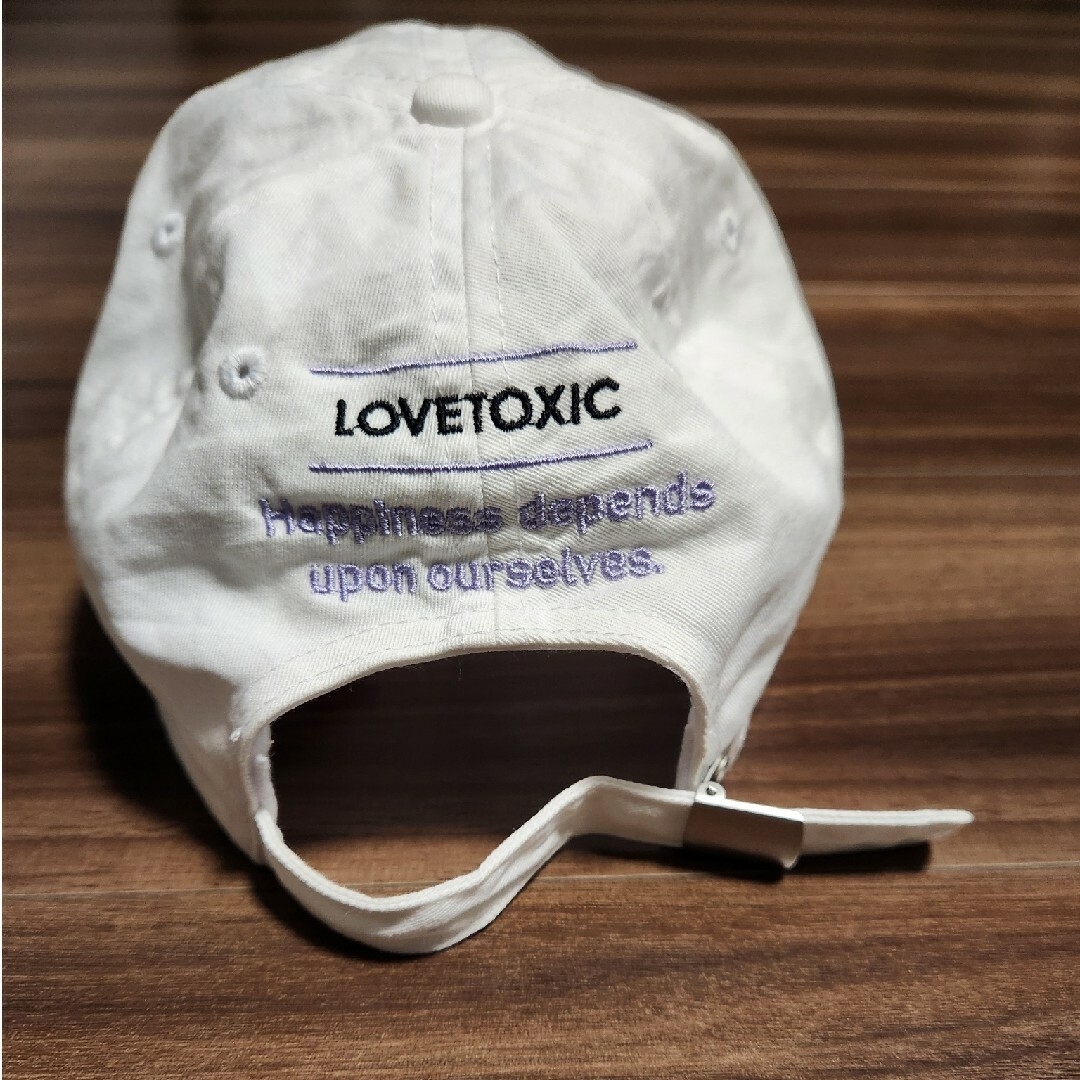 lovetoxic(ラブトキシック)のLovetoxic 白キャップ 帽子 キッズ/ベビー/マタニティのキッズ服女の子用(90cm~)(その他)の商品写真